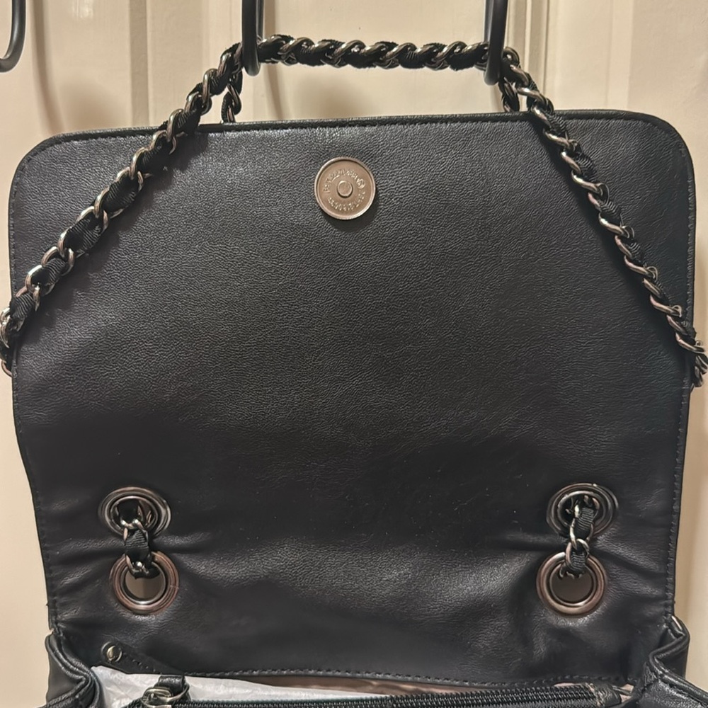 Nine West Women's Black and Gold Clutch OS EUC - Picture 6 of 16